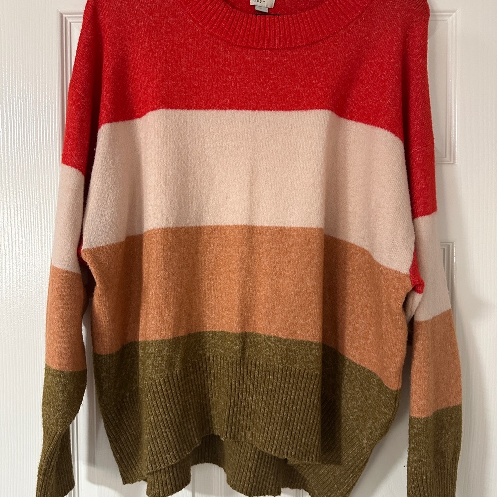 A NEW DAY - Women's Colorblock Sweater - Red, Cream, Tan, Green